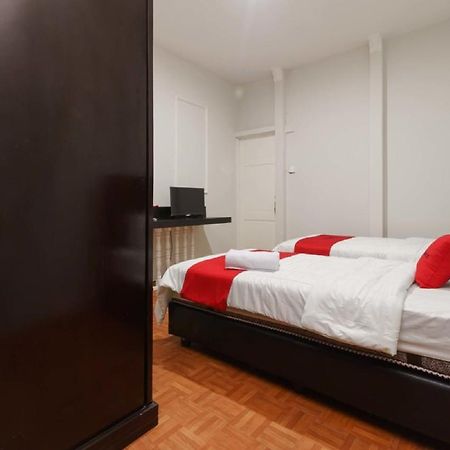 RedDoorz Syariah near Suzuya Mall Banda Aceh 2 Geutieue Dış mekan fotoğraf
